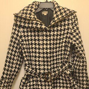 Women’s Georgiou Studio Zipper Cream & Black Houndstooth ¾ belted Jacket